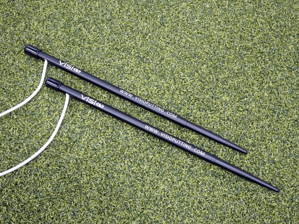 Elevated String Line Putting Aid